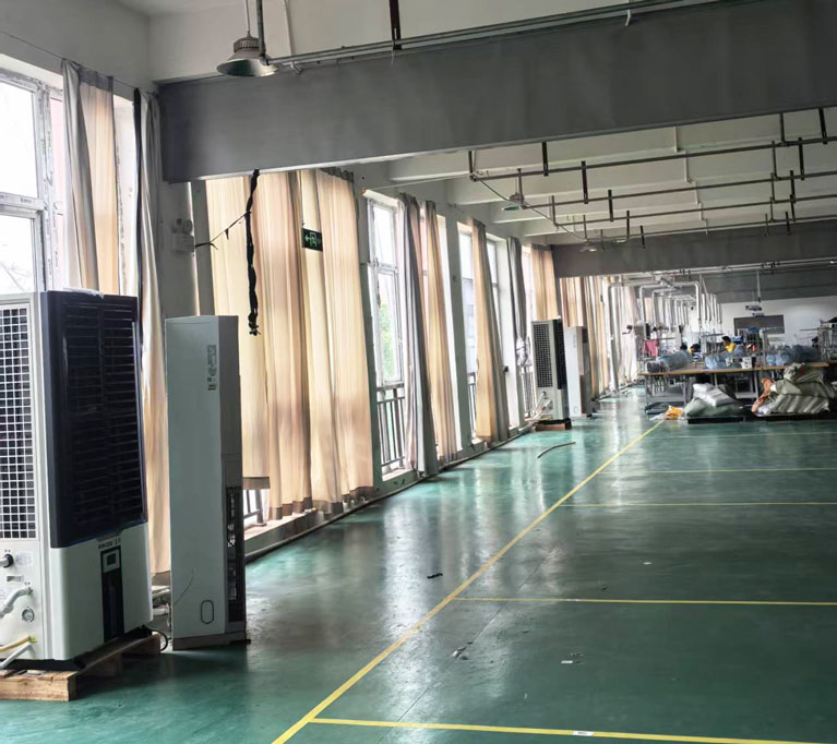 制衣廠(chǎng)制冷降溫，安裝蒸發(fā)冷省電空調(diào)-立式軸流雙風(fēng)口